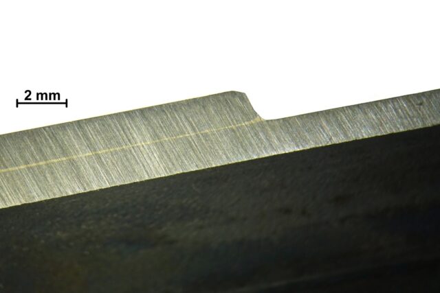 Capillary forces force the silver brazing alloy into the crevices.